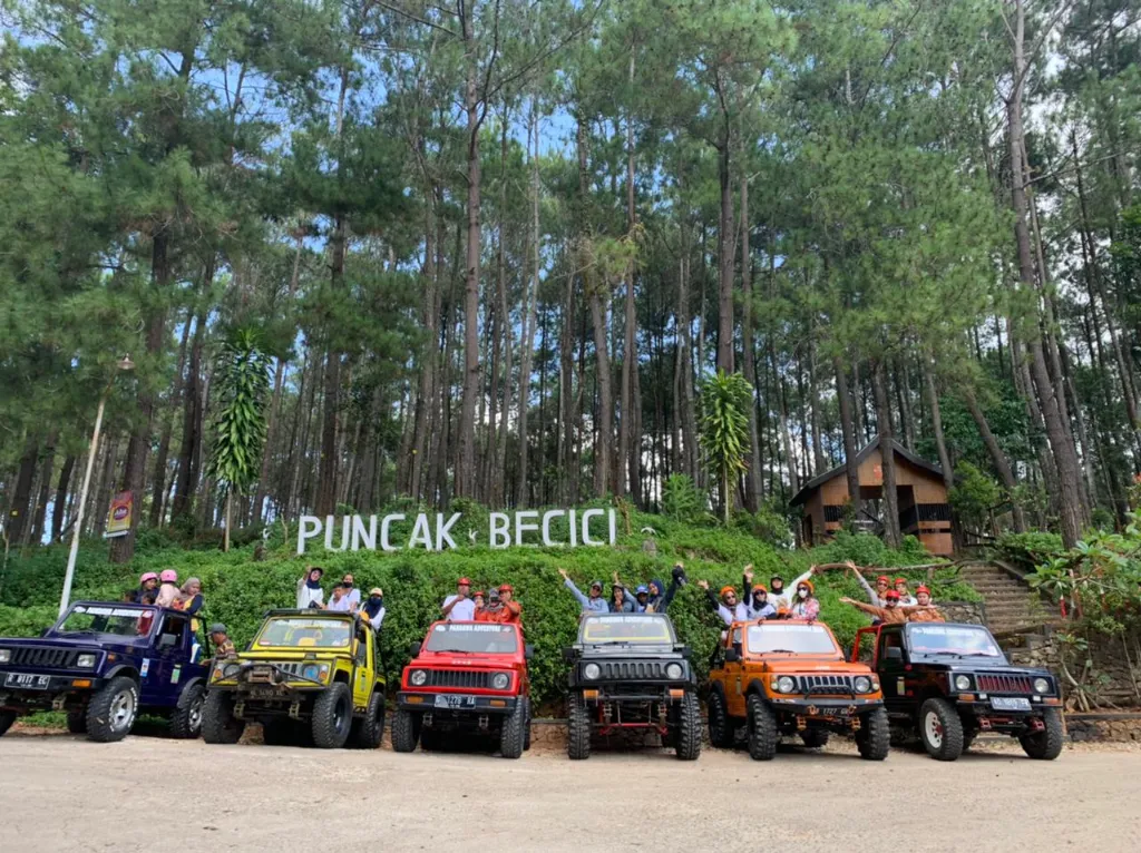 Jeep off-road outbound di Dlingo Jogja dengan driver berlisensi dan asuransi lengkap
